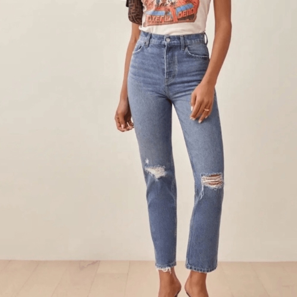 NWT Reformation Cynthia High Relaxed Jean